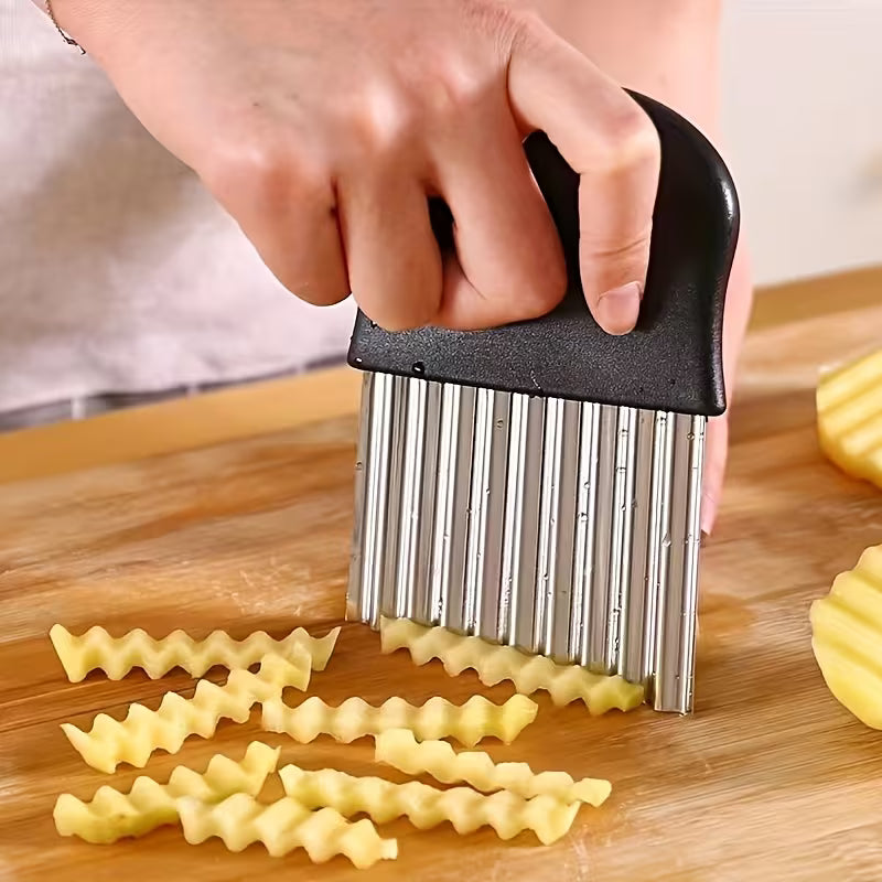 Stainless Steel Wavy Cutter - Ergonomic Vegetable Crinkle Slicer for Fries & Salads