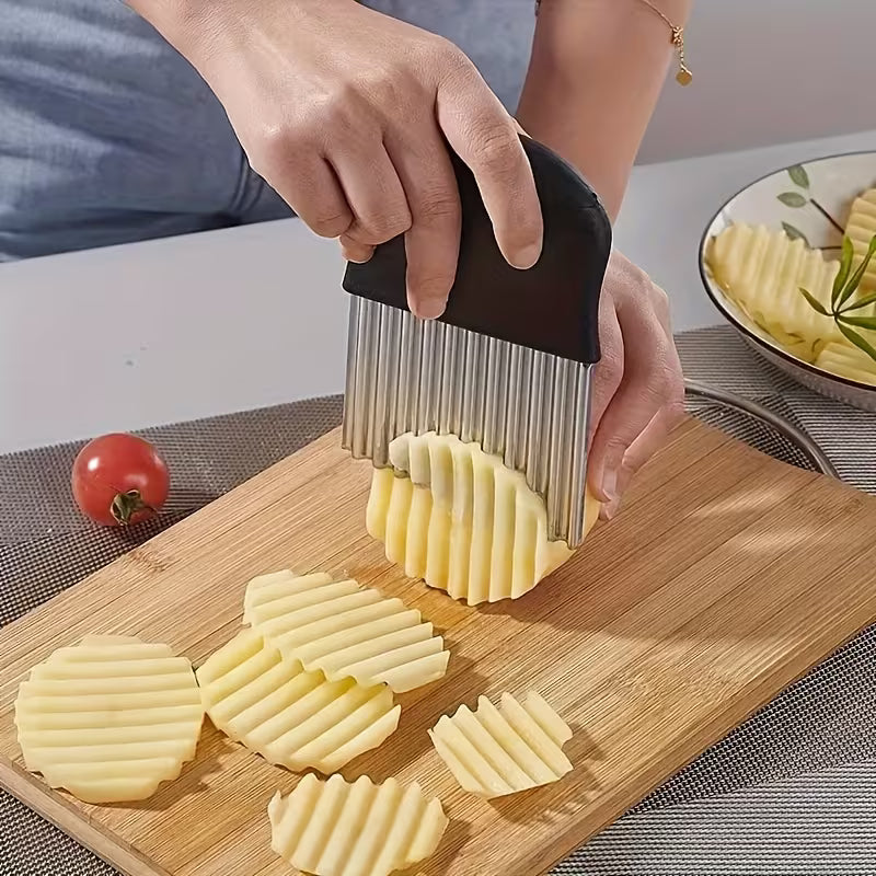 Stainless Steel Wavy Cutter - Ergonomic Vegetable Crinkle Slicer for Fries & Salads